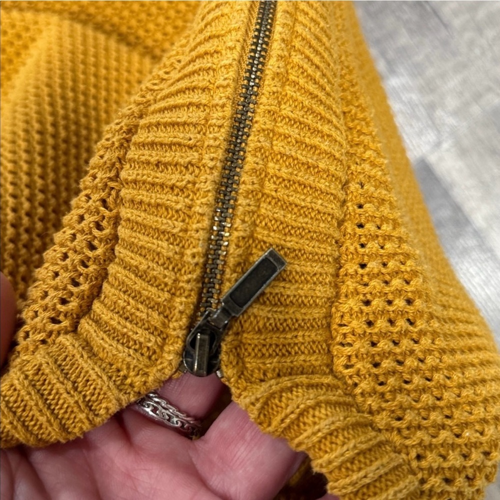 Dakini knit - Picture 5 of 5